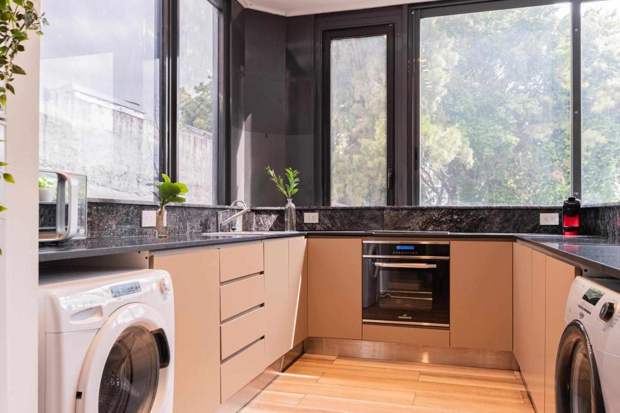 Fliphaus Salvador 4600 - 5 Bd Pool & Bbq Soho Holiday home Buenos Aires