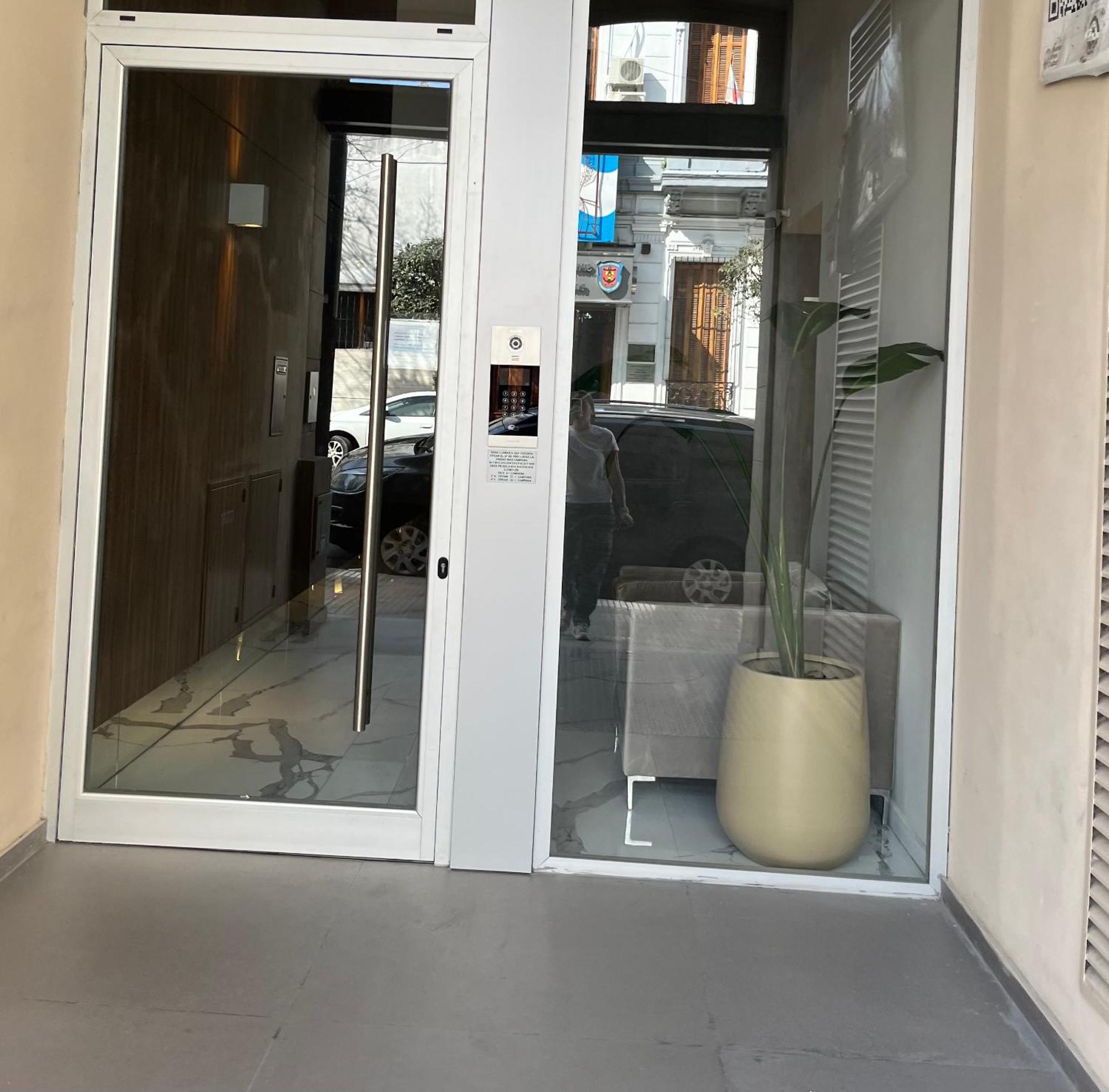 Depto 3 Ambientes. San Telmo * Buenos Aires