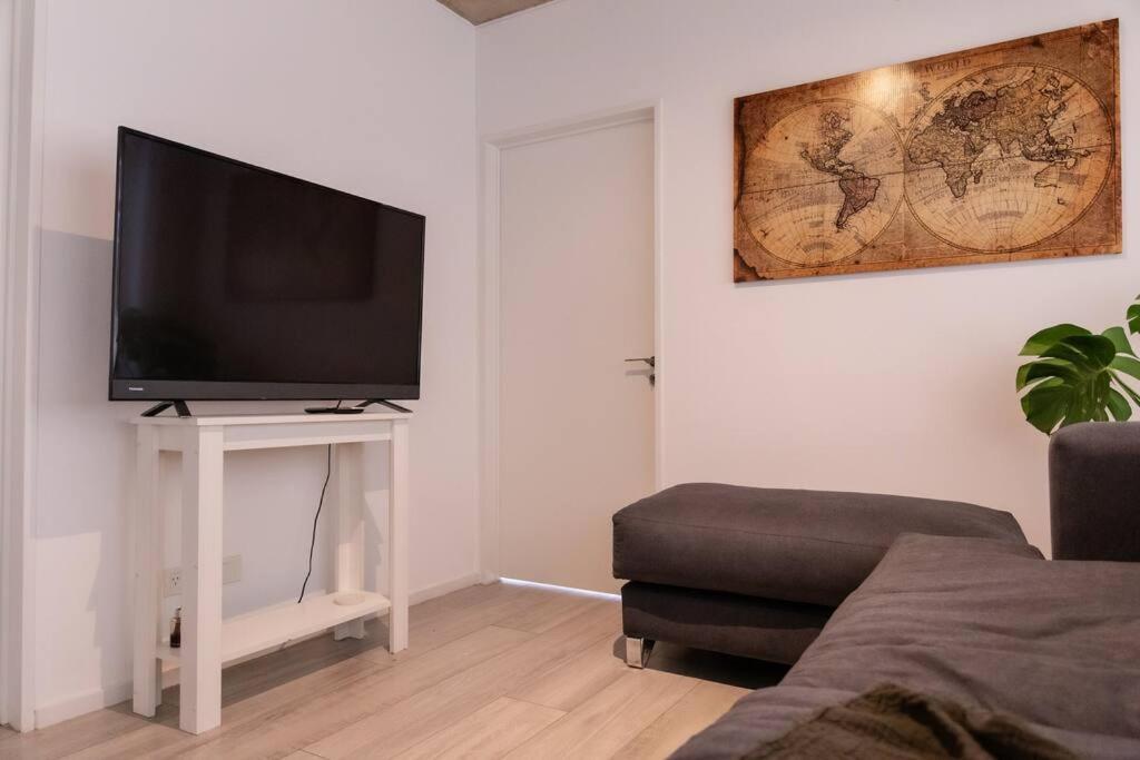 Humboldt 1317 By Depptoe Apartment *