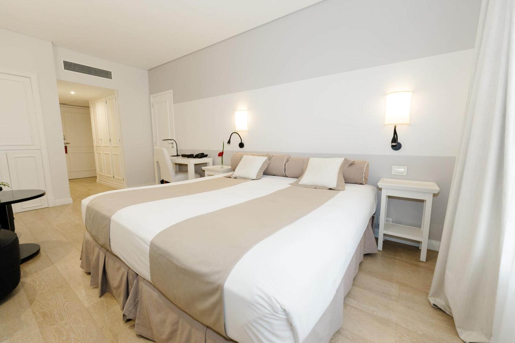 Loi Recoleta Hotel 5*