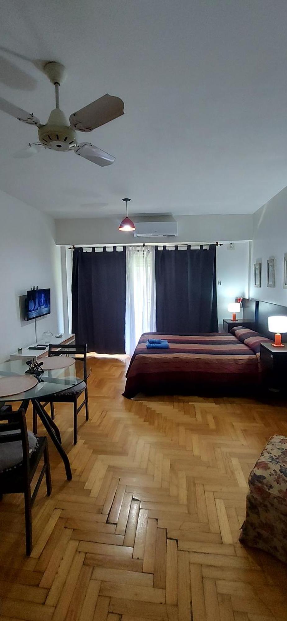 Comodo Departamento Con Balcon En Microcentro Apartment *