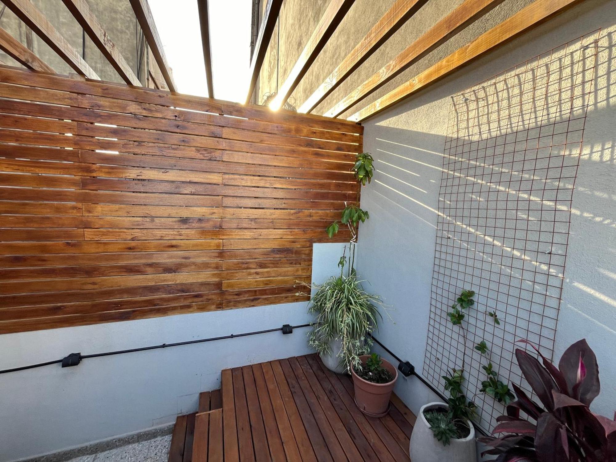 Monoambiente Con Terraza Y Parrilla Zona Congreso * Buenos Aires
