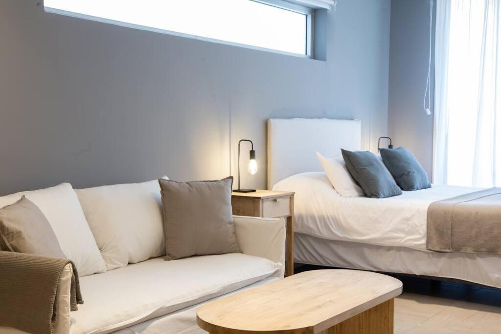 Lirio Deluxe Studio Apartment *