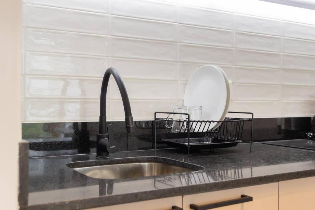 Agueero 1468 I By Depptoe Apartment *