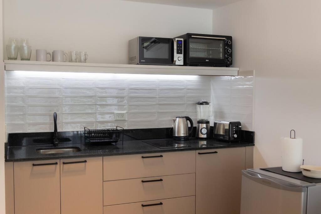 Agueero 1468 I By Depptoe Apartment