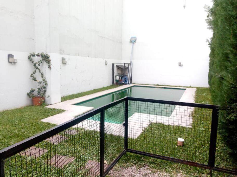 Departamento De 2 Ambientes Amoblado Con Cochera!! Buenos Aires