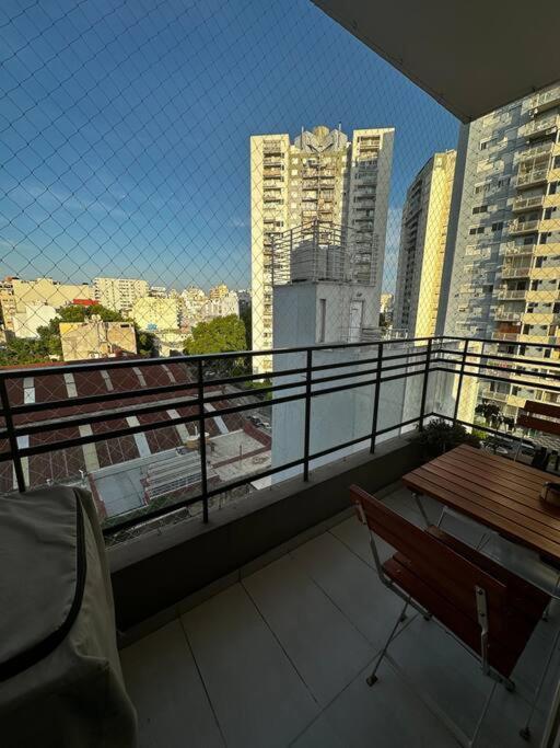 Departamento En Crespo A 4 Cuadras Del Movistar Arena Apartment *