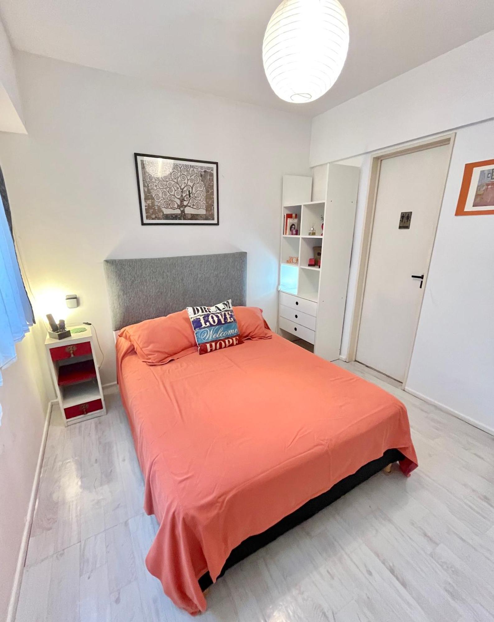 Amazing & Quiet 1bd Apt In Recoleta - Location !! Apartment