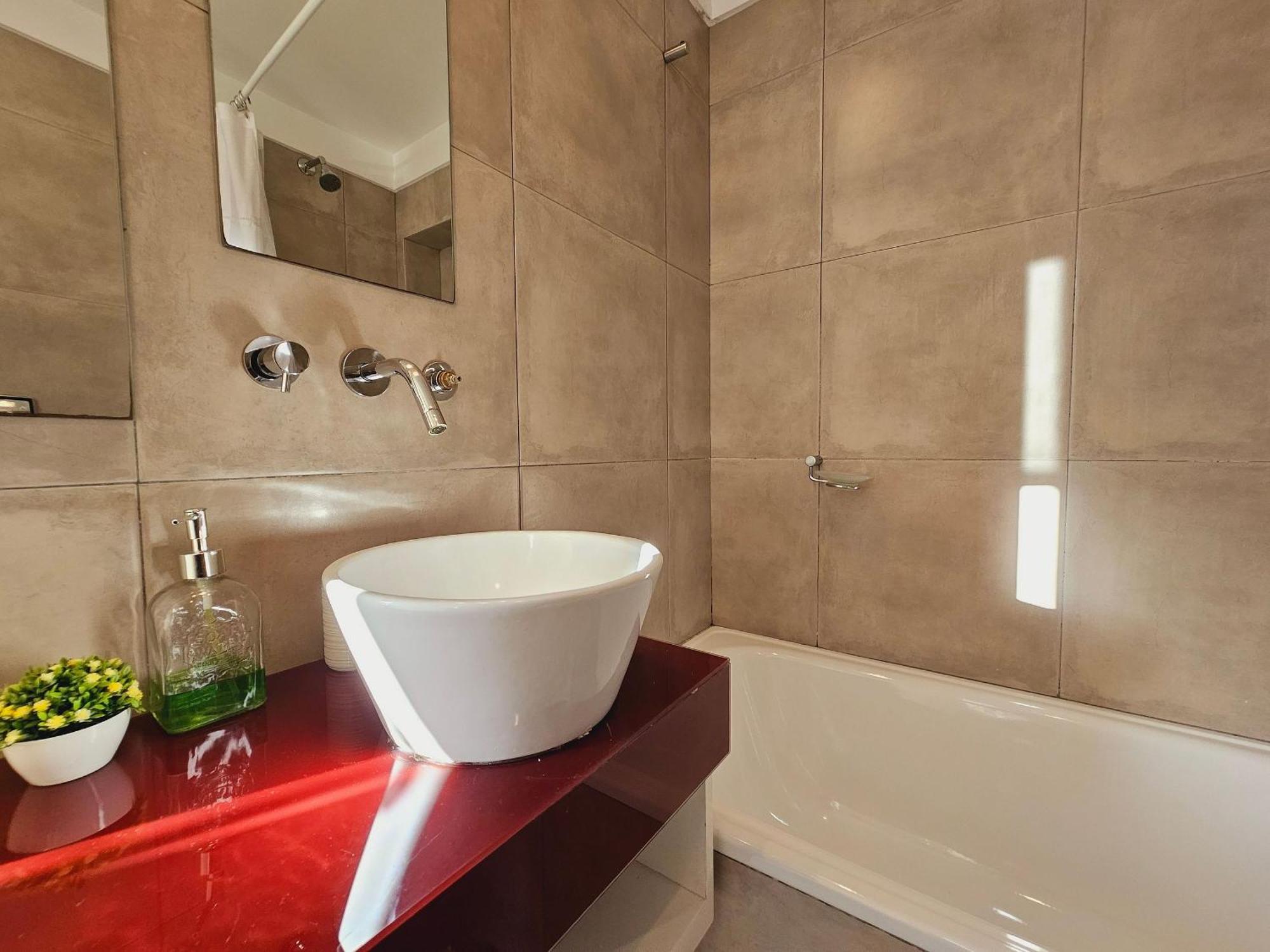 Apartment 2 Ambientes De Ensueno En Recoleta: Amplitud Y Belleza En Cada Rincon