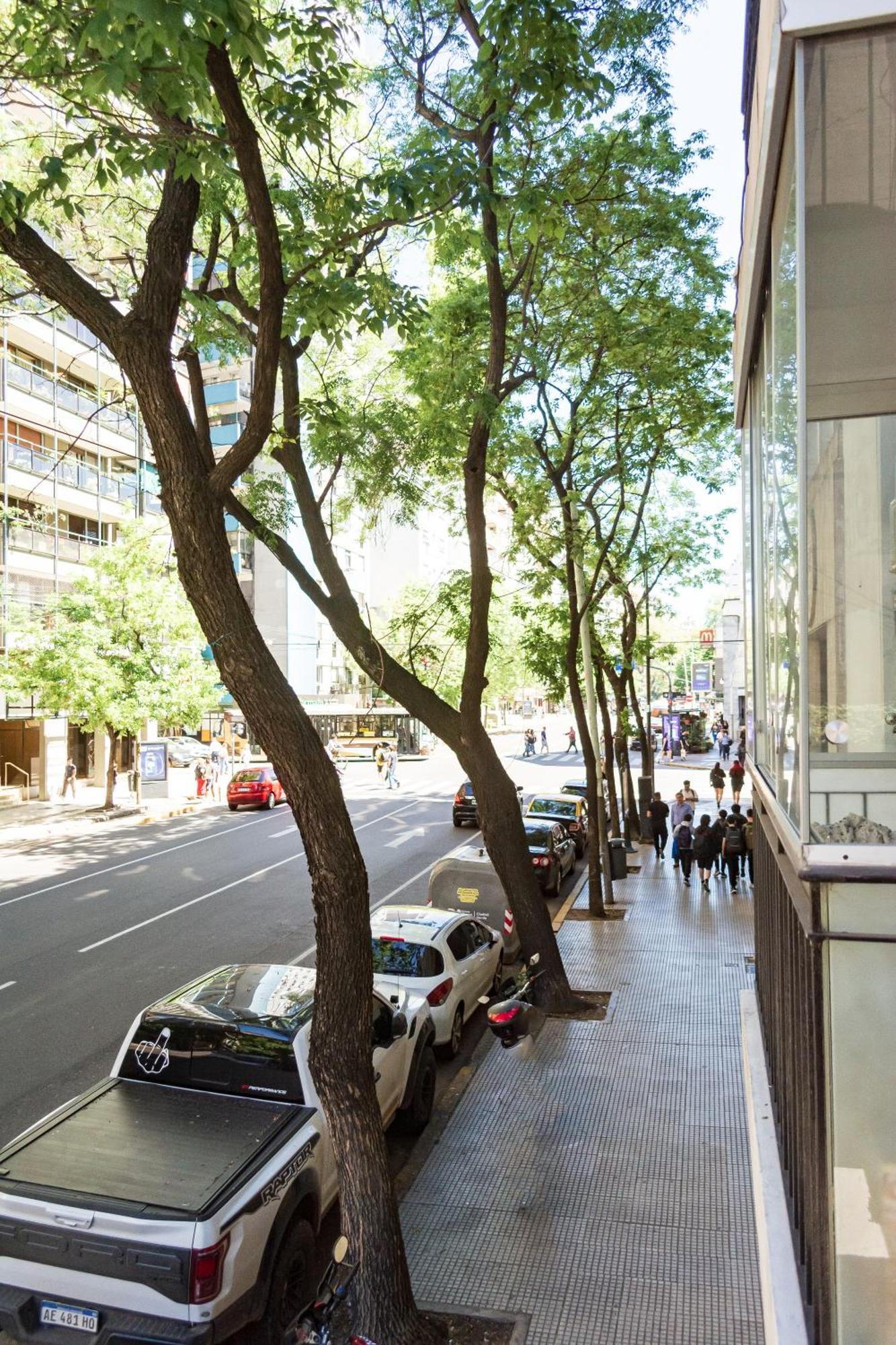 Apartamento Palermo, Mejor Ubicacion, Amplio Y Luminoso A Pasos Del Shopping, Subte Y Parque