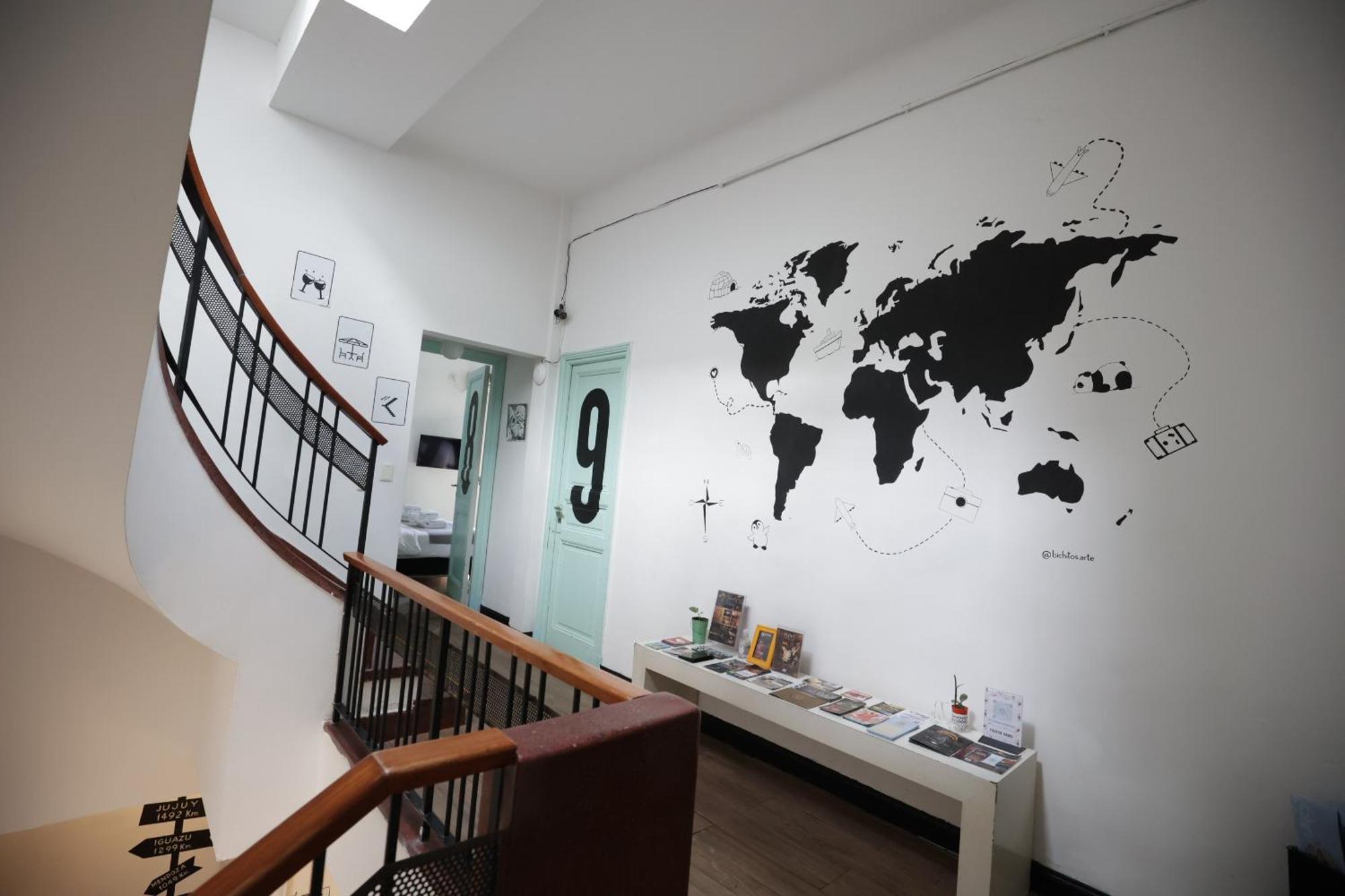 Art Factory Soho Hostel *