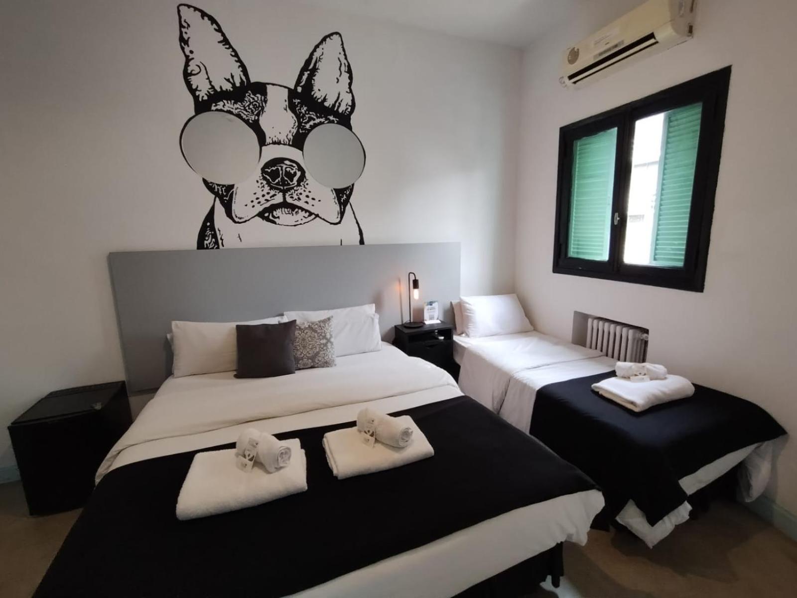 Art Factory Soho Hostel *