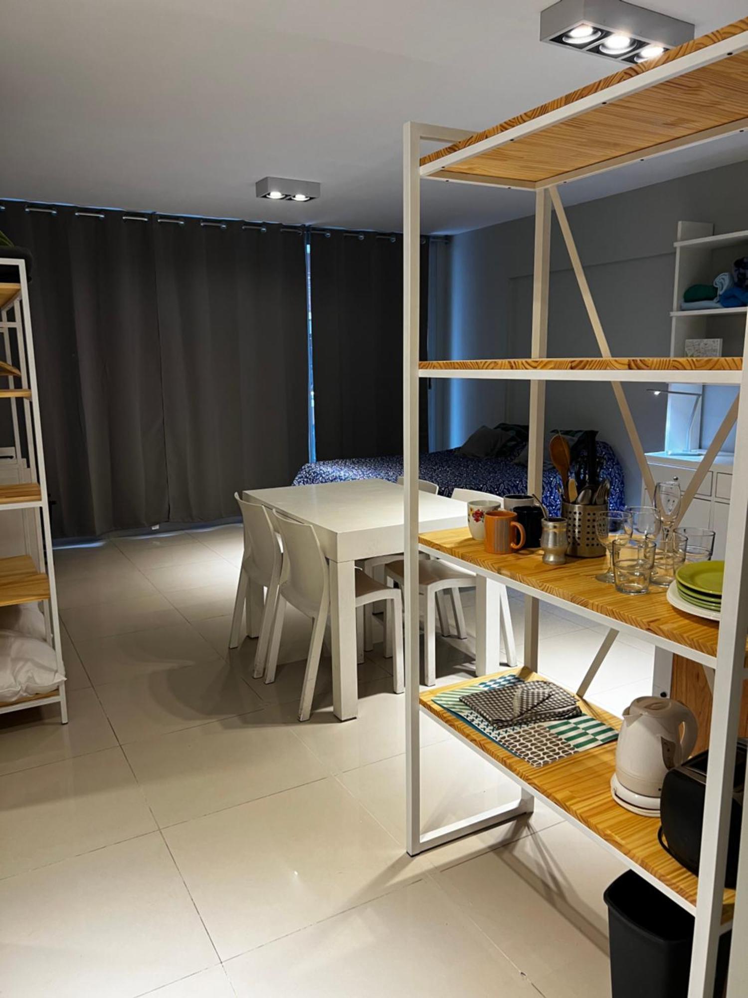 Departamento En El Centro De Recoleta Con Pileta, Parrilla, Gym Y Laundry