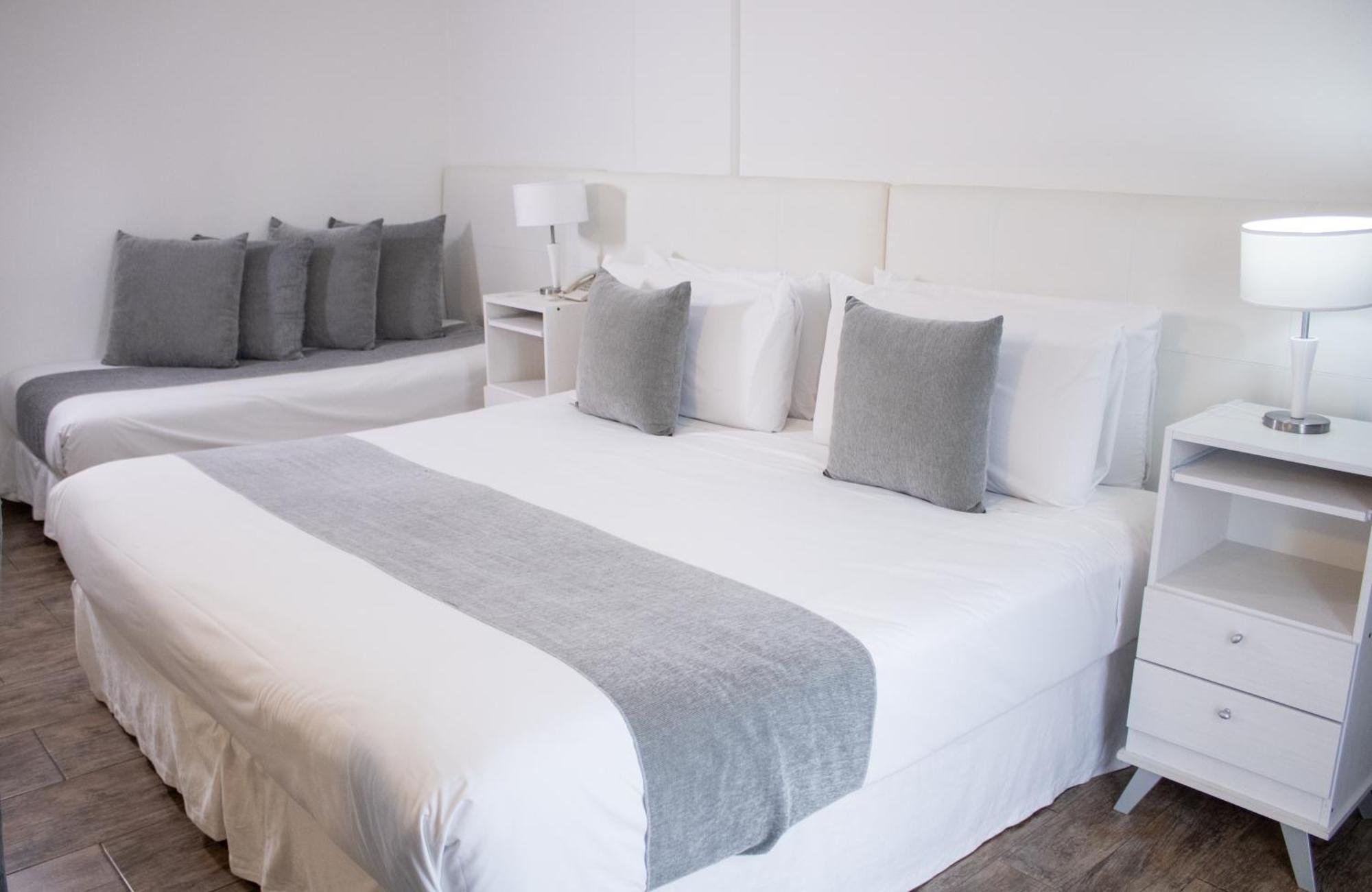 Ker Recoleta Hotel 4*