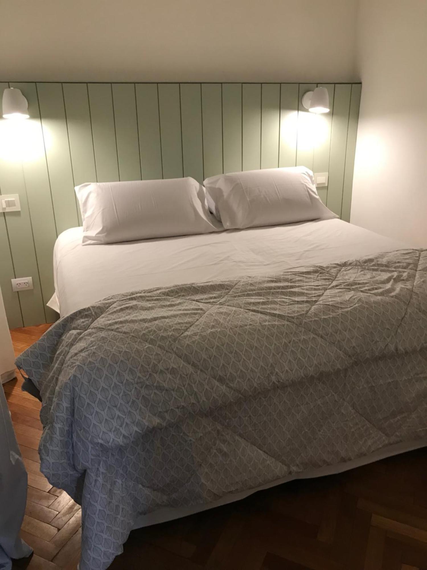 Fabulous And Quiet Apartment+balcony In Barrio Norte. Your Easy Access To Buenos Aires!