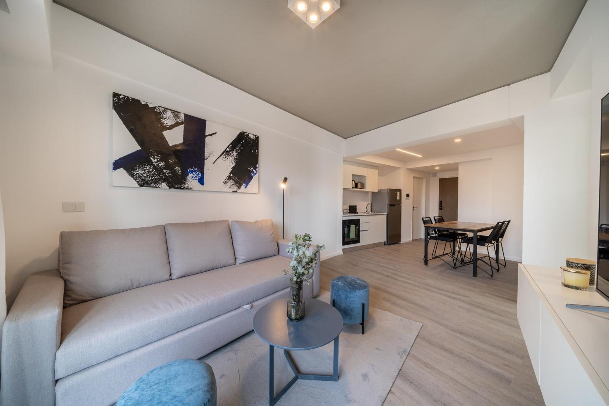 La Vie Palermo Hollywood Apartment
