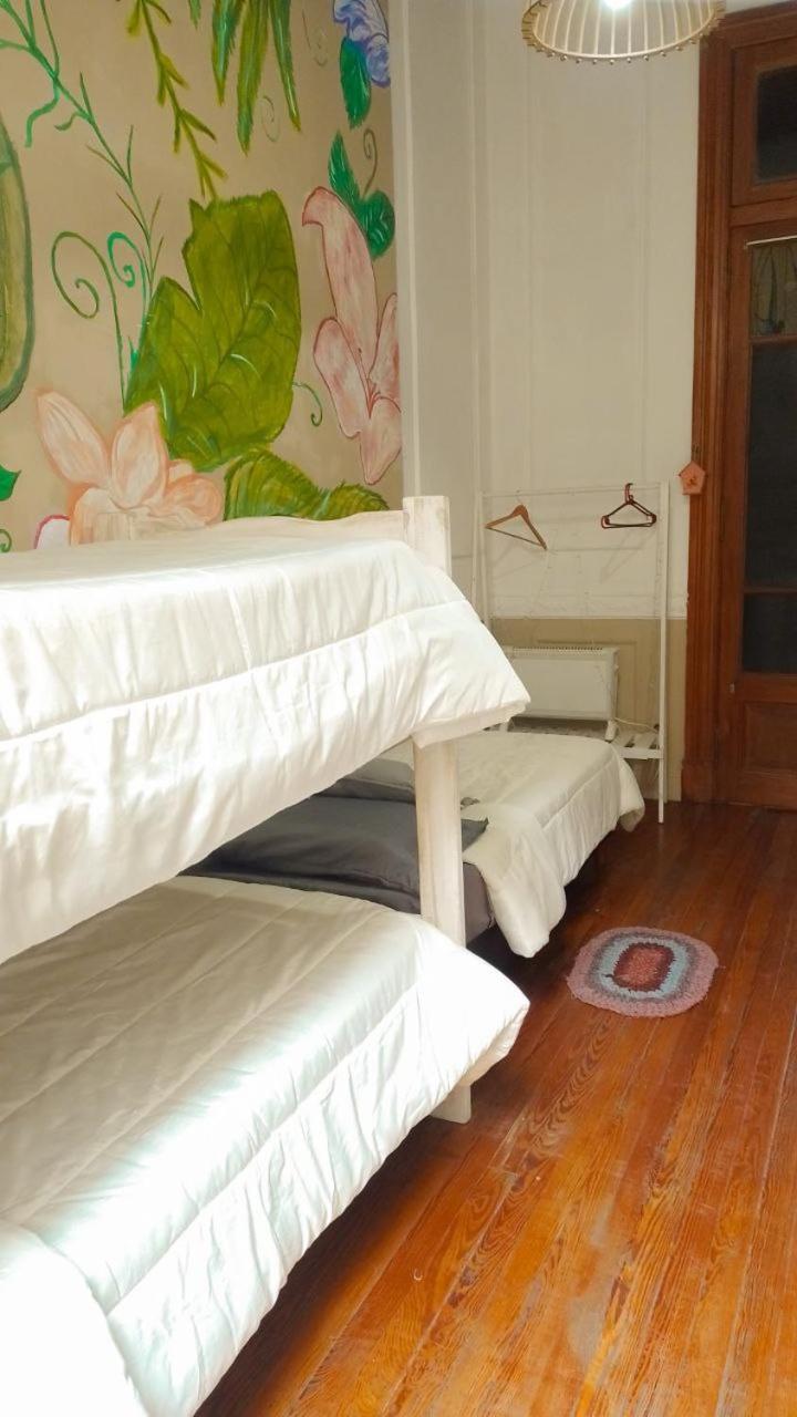 Hostel Dante Y Compania