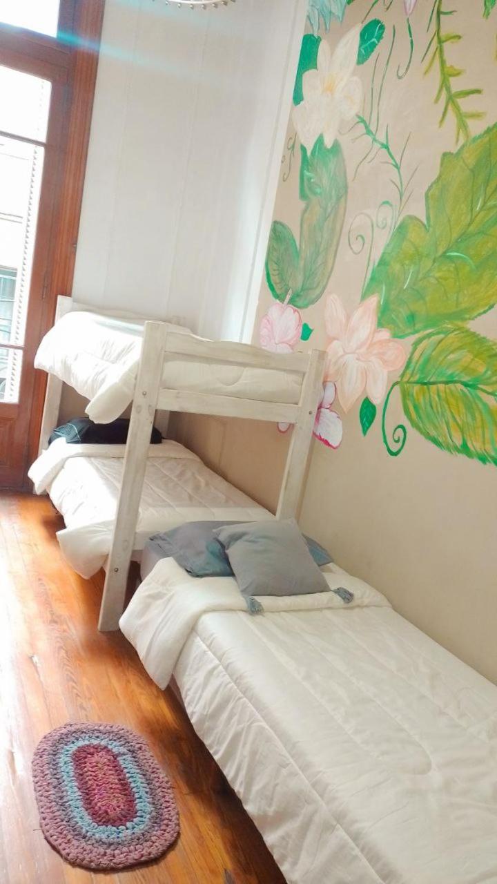 Dante Y Compania Hostel *