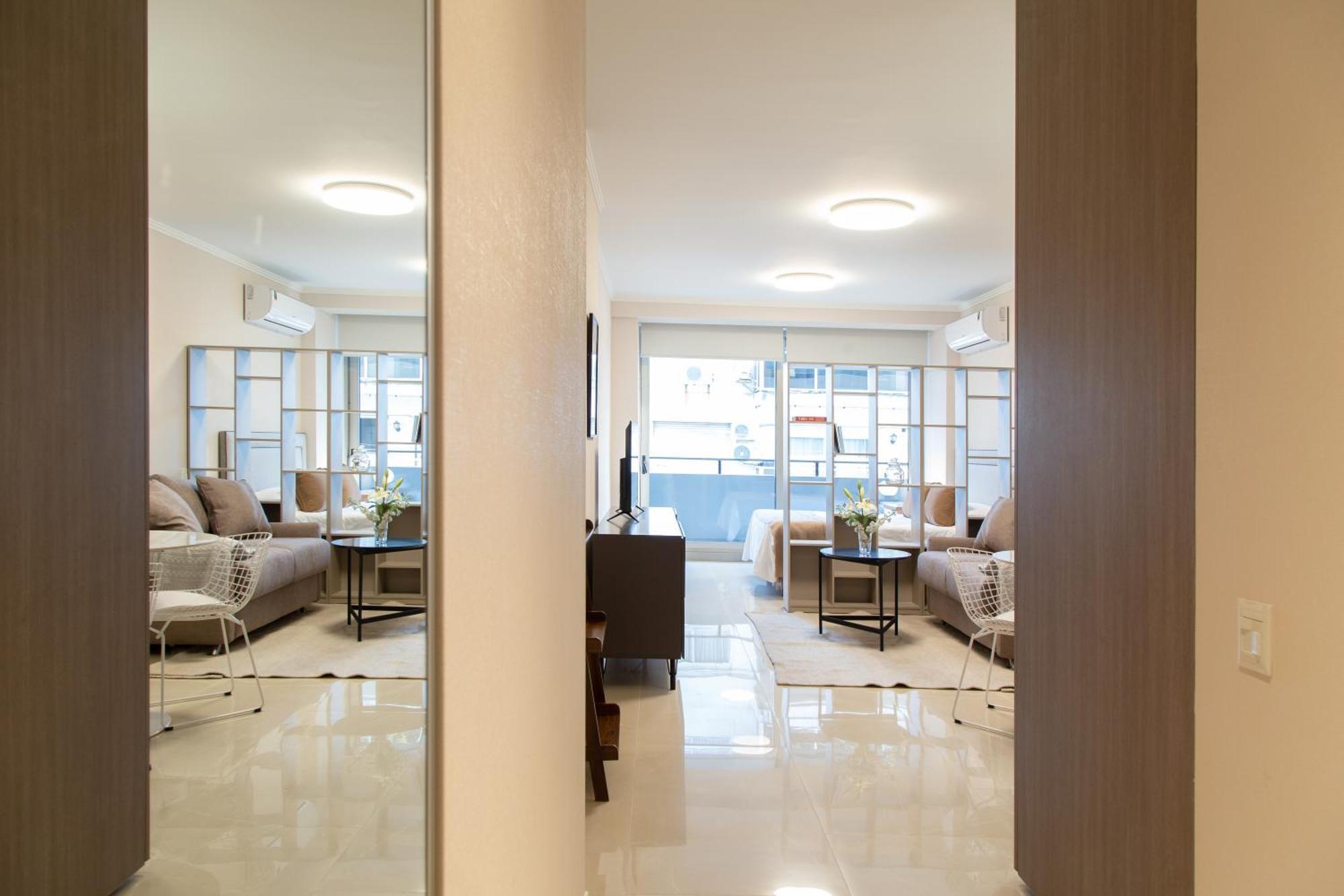 Deco Armani Beautiful Studio Apartment