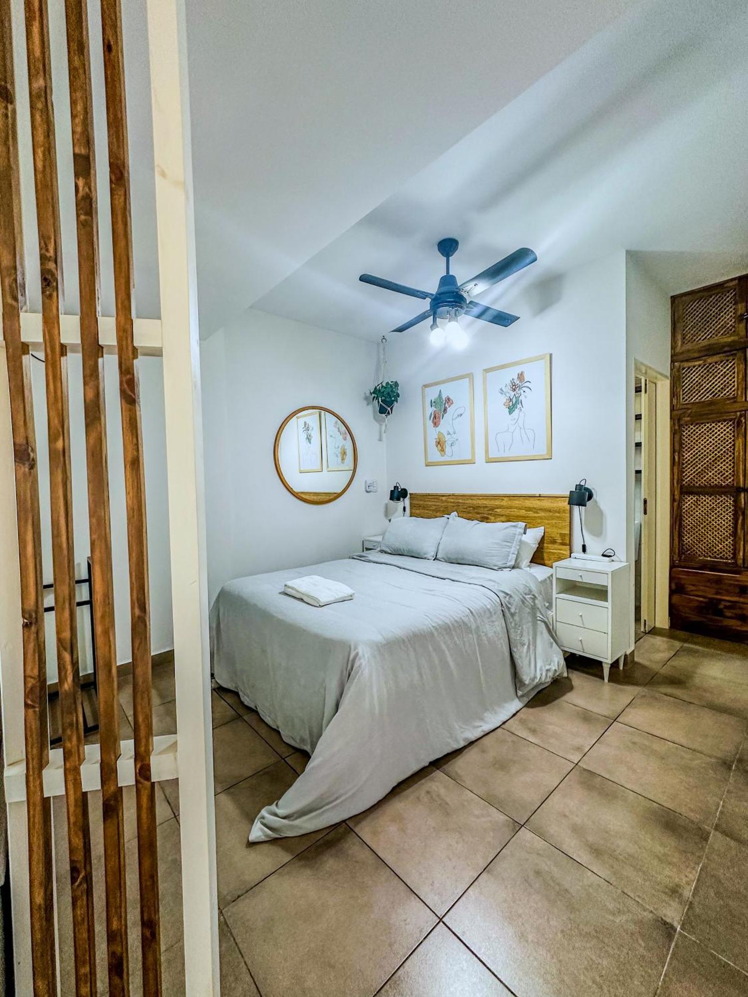 Departamento En Crespo A 4 Cuadras Del Movistar Arena * Buenos Aires