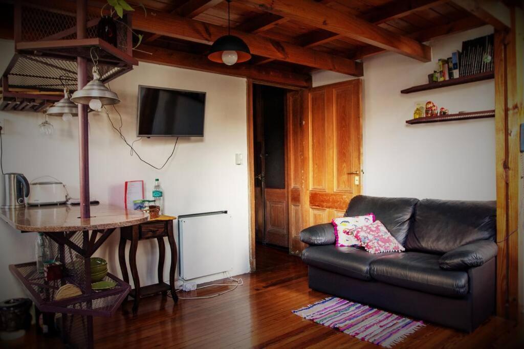 Apartamento Loft Antiguo Sobre Av De Mayo
