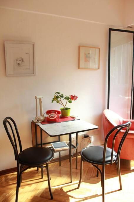 Departamento A Metros De Plaza Dorrego, San Telmo Apartment