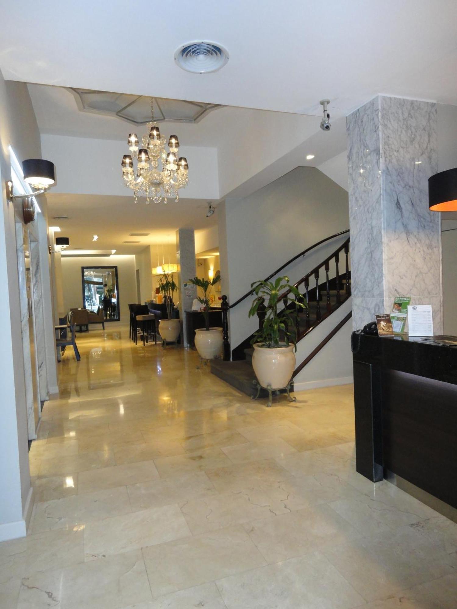 Napoleon Hotel 3*