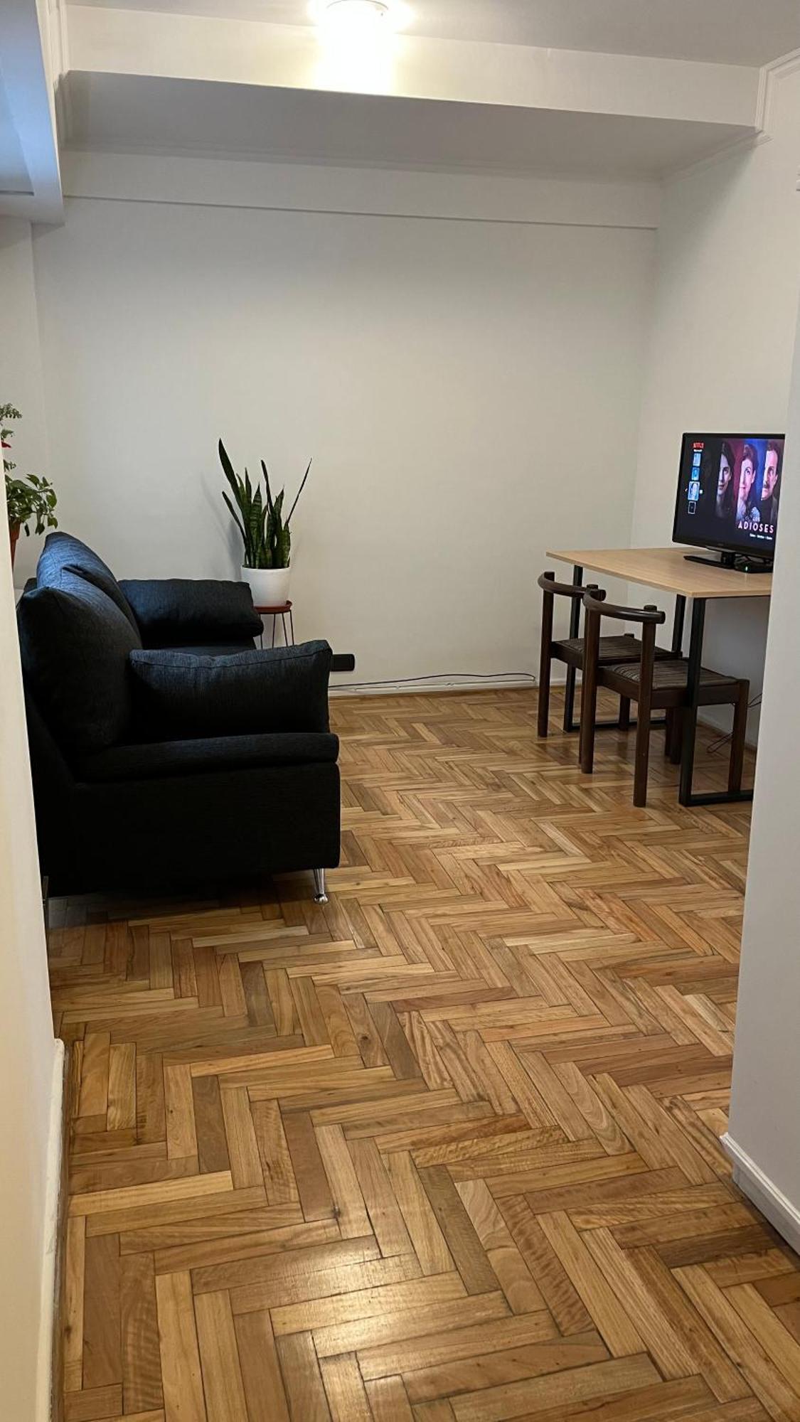 Hermoso Departamento Recien Restaurado - Caballito * Buenos Aires