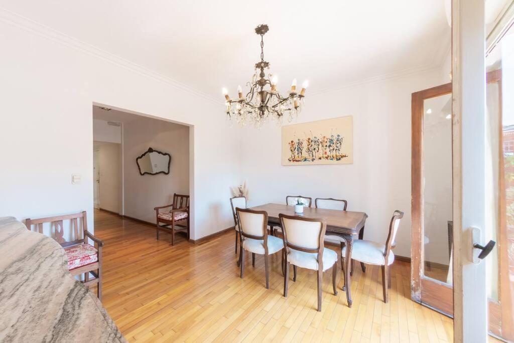 Palermo Casa 2terrazas 2pisos Parrilla Jacuzzi Exterior 5dorm 3banos Ferienhaus *
