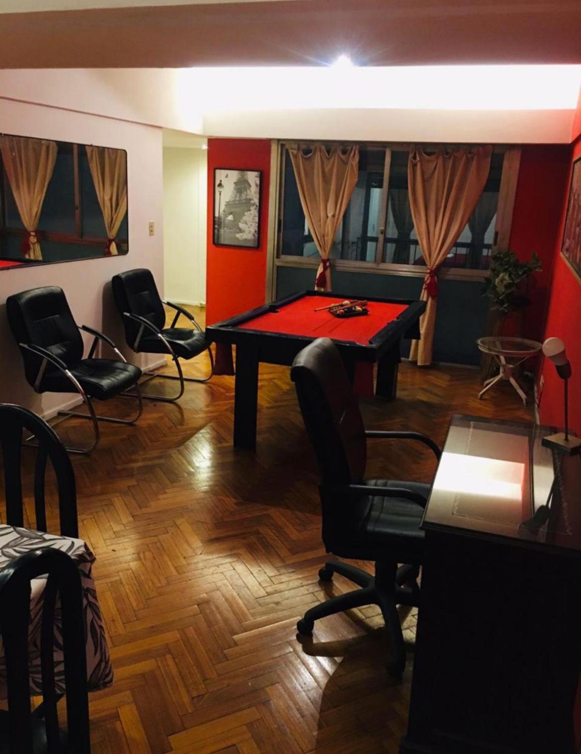Apartment House *