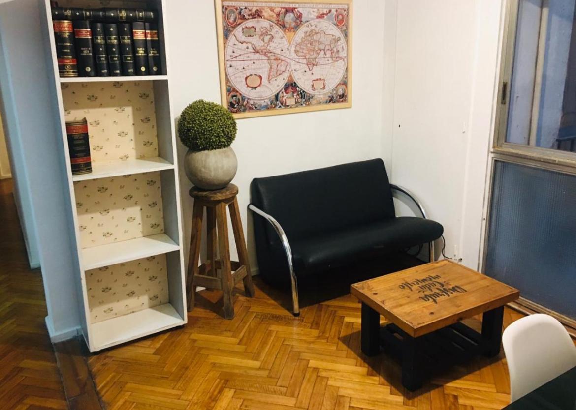 House Apartment *