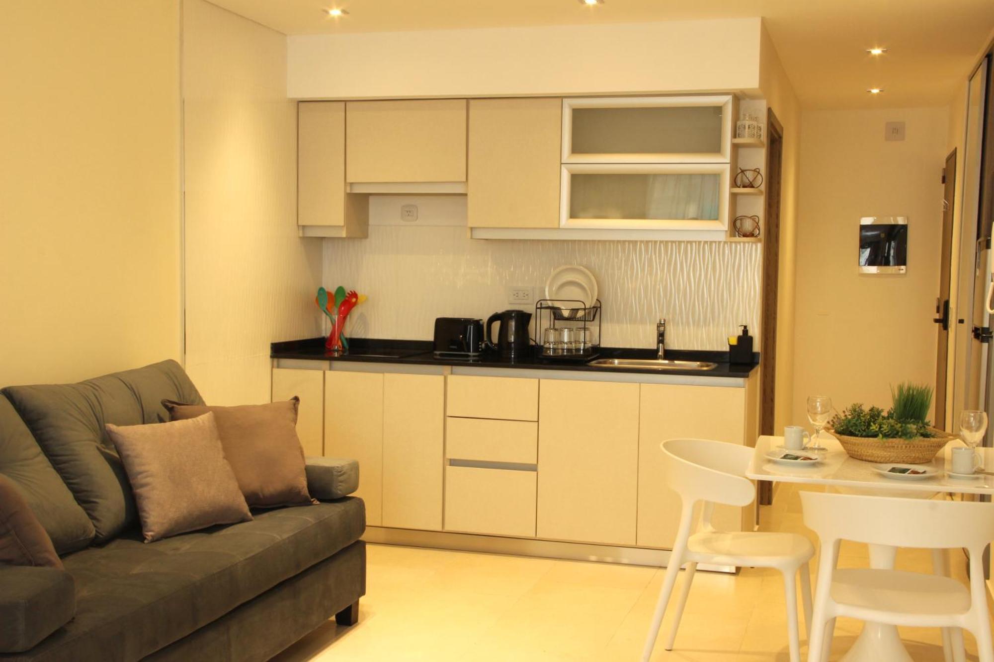 Aparthotel In House Ba - College Buenos Aires