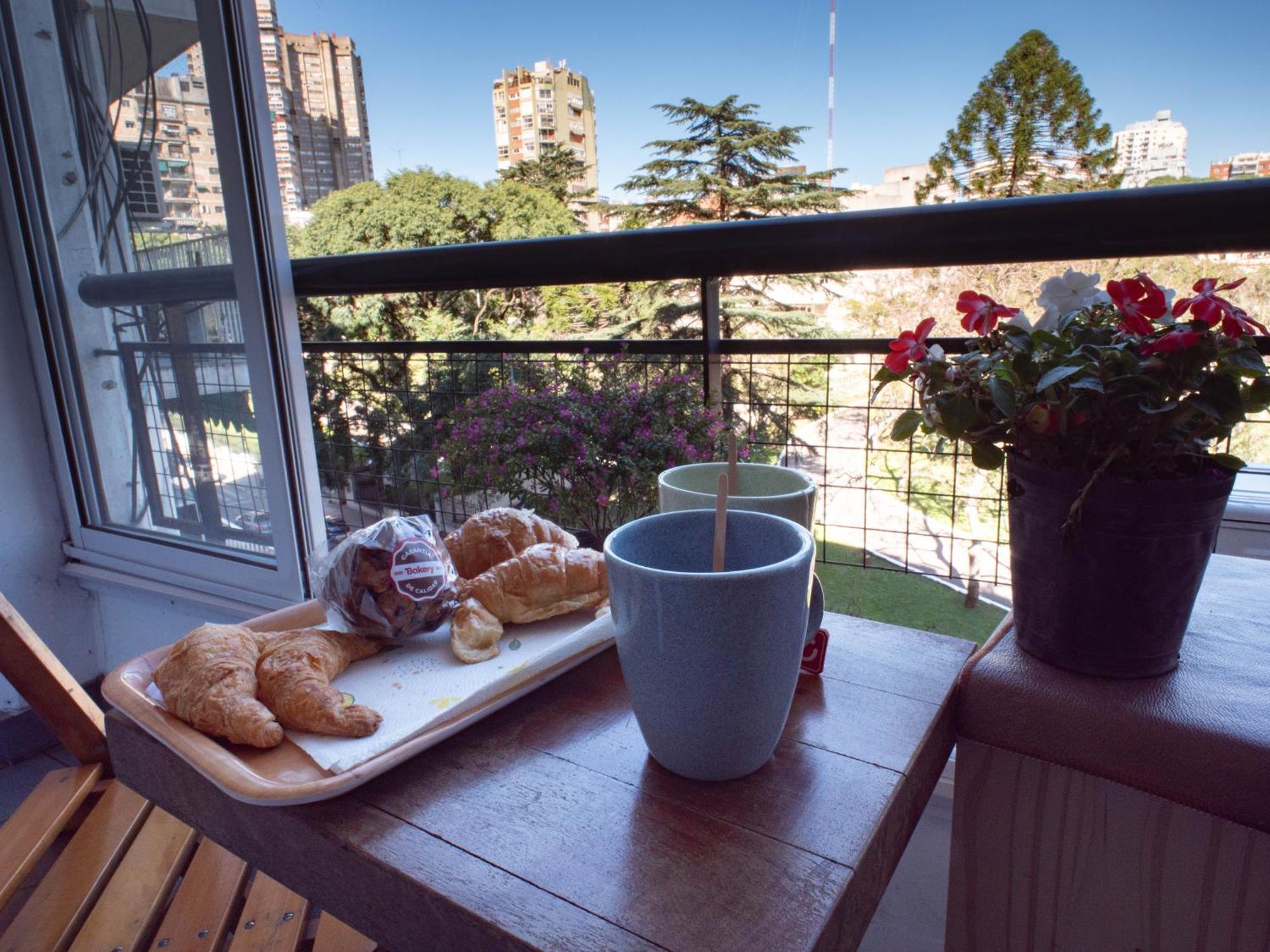 Apartment Excelente Luis Maria Campos 485 Departmento Con Balcon Palermo Canitas Buenos Aires