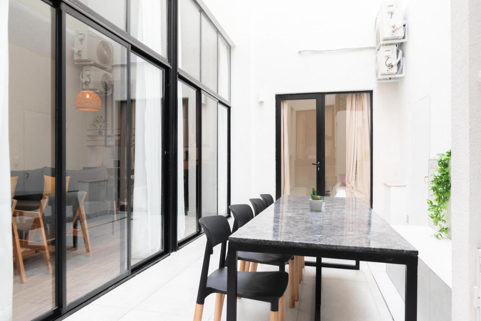 Fliphaus Malabia 2100 - Lux 5 Bd Pool & Patio Buenos Aires