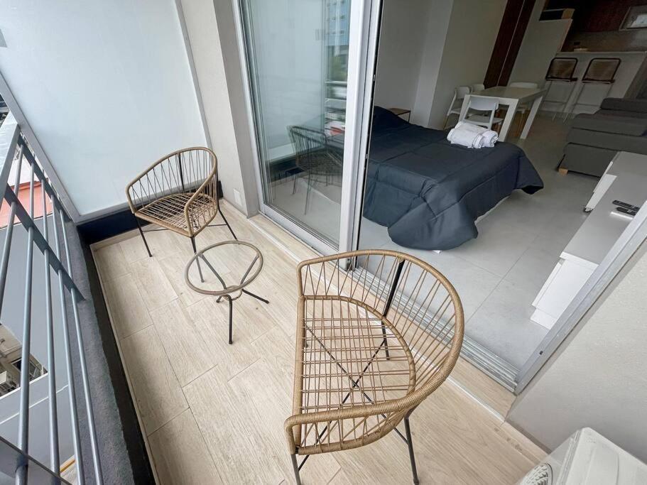 Estudio Con Balcon Y Piscina- 5k * Buenos Aires
