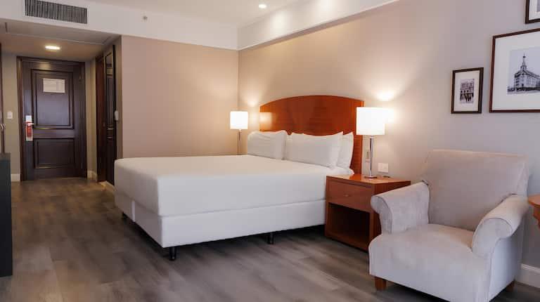 Hotel Doubletree By Hilton Buenos Aires
