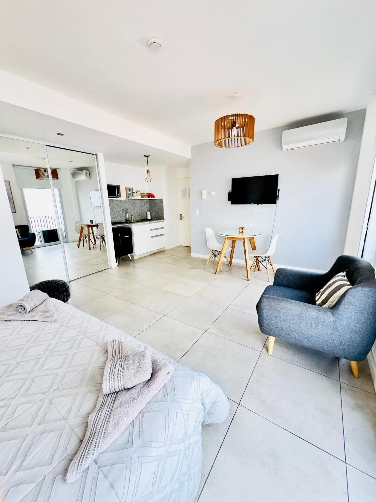 Palermo Pont Bleu Apartment