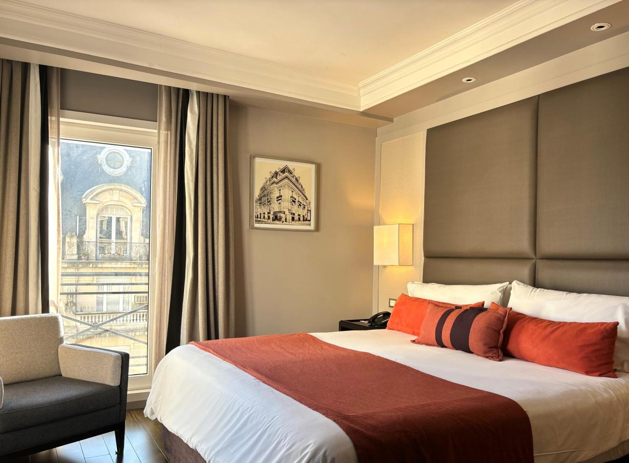 Carles 4* Buenos Aires