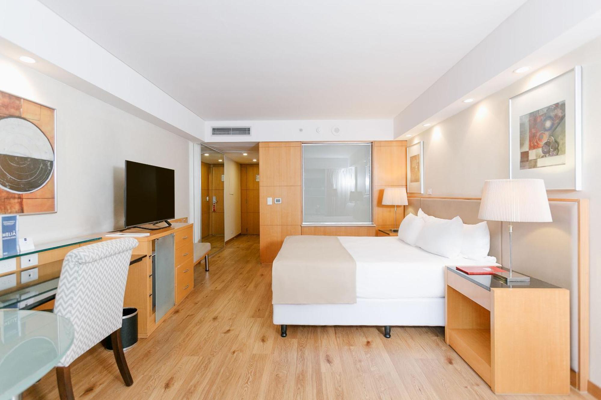 Doubletree By Hilton Hotel