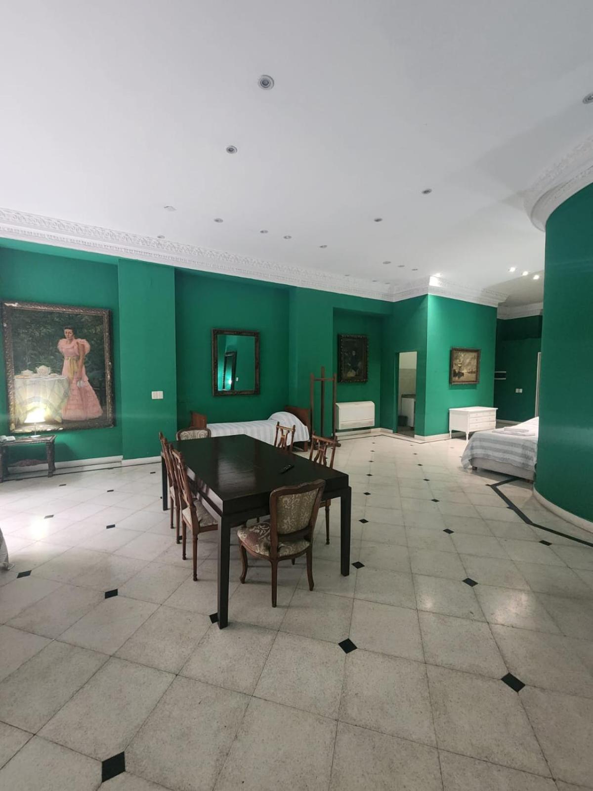Leonardo Da Vinci Aparthotel 3*