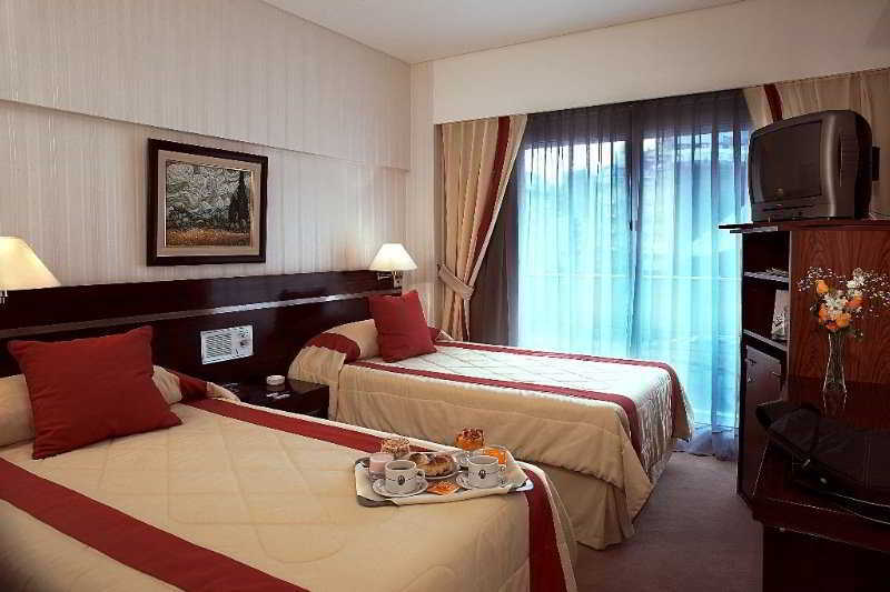 Globales Republica Hotel 4*