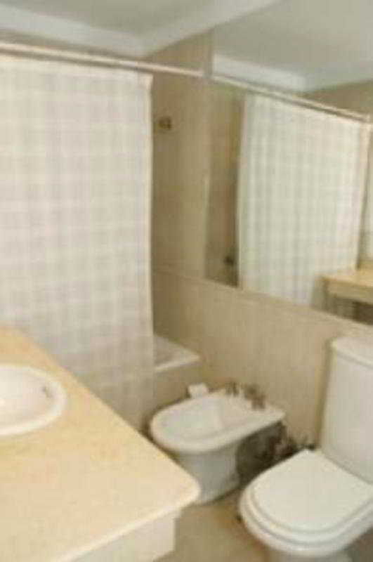 Premier Arenales Suites Hotel