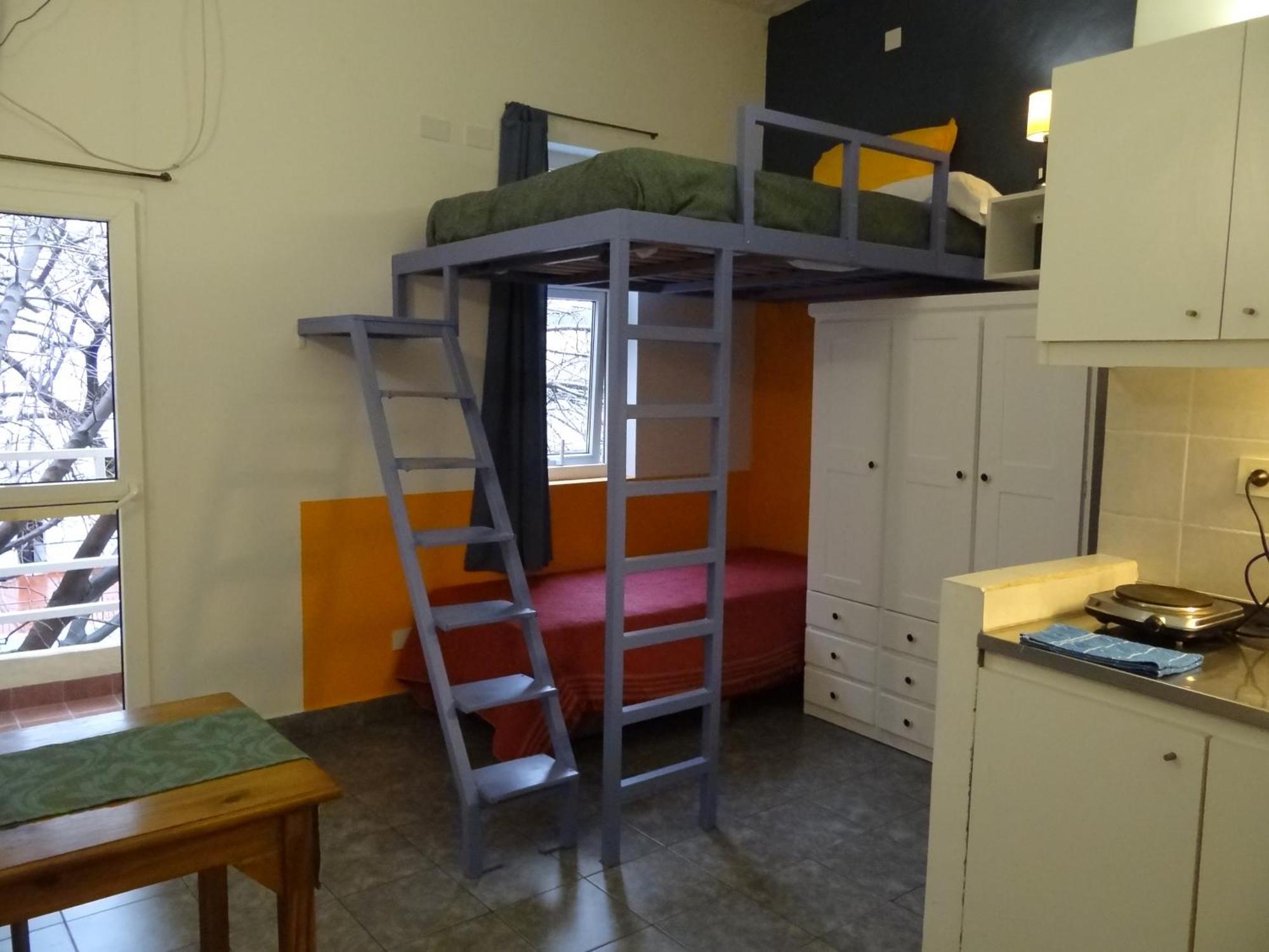 Apartment Crespo Arena *