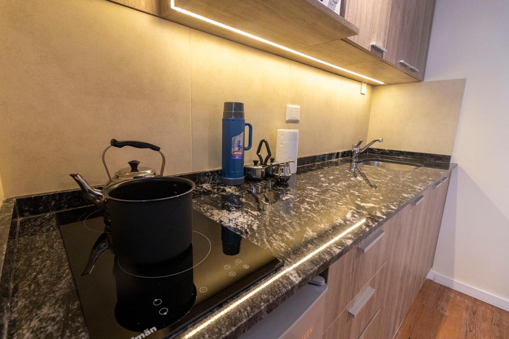 Intersur Hotel 3*