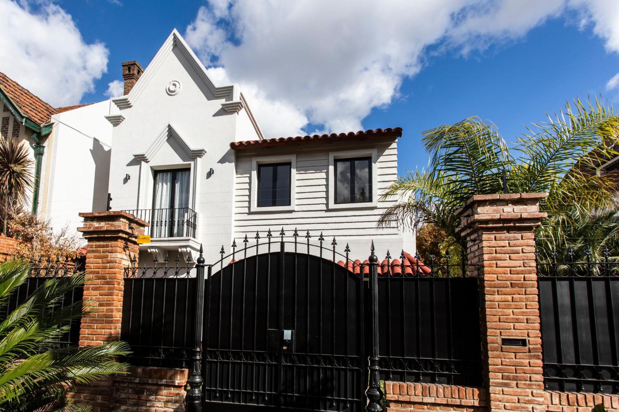 Holiday home Luxury House Devoto *