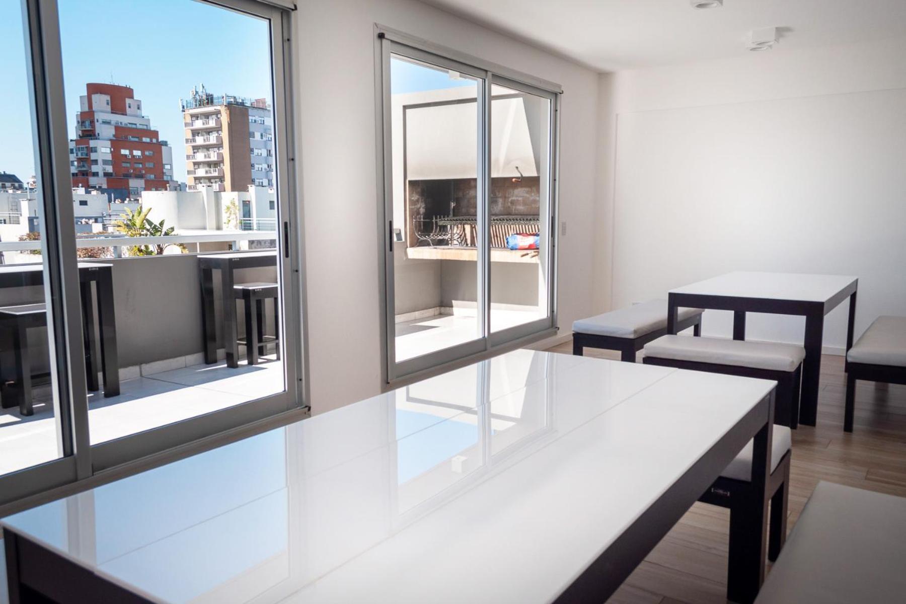 Hermoso Departamento En Palermo Cercano A La Rural Y Embajada * Buenos Aires