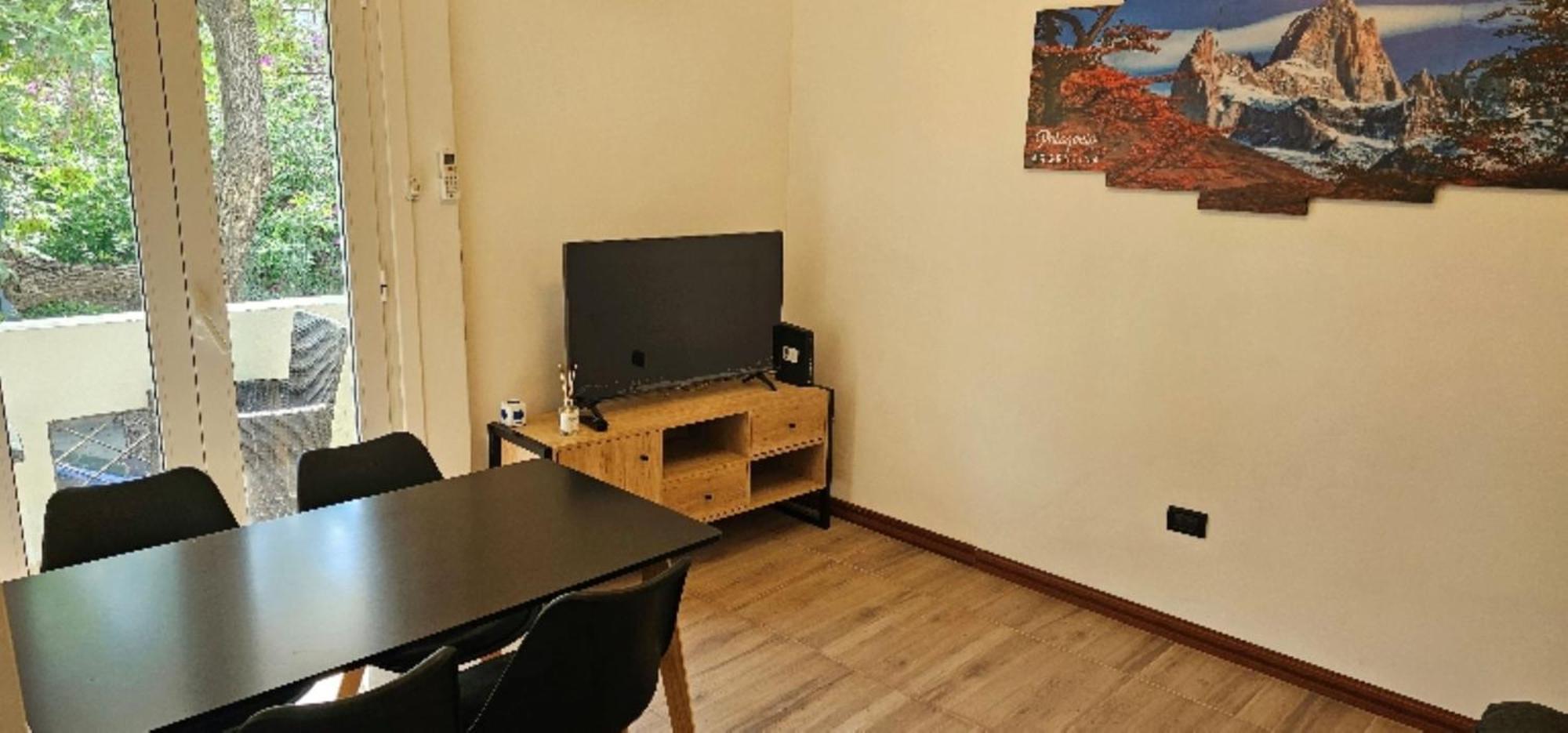 Apartment Nelly's