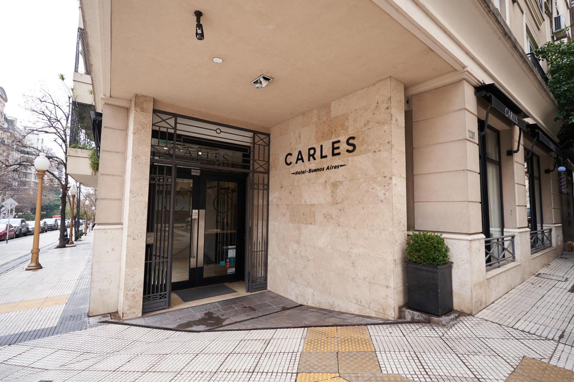 Carles Hotel