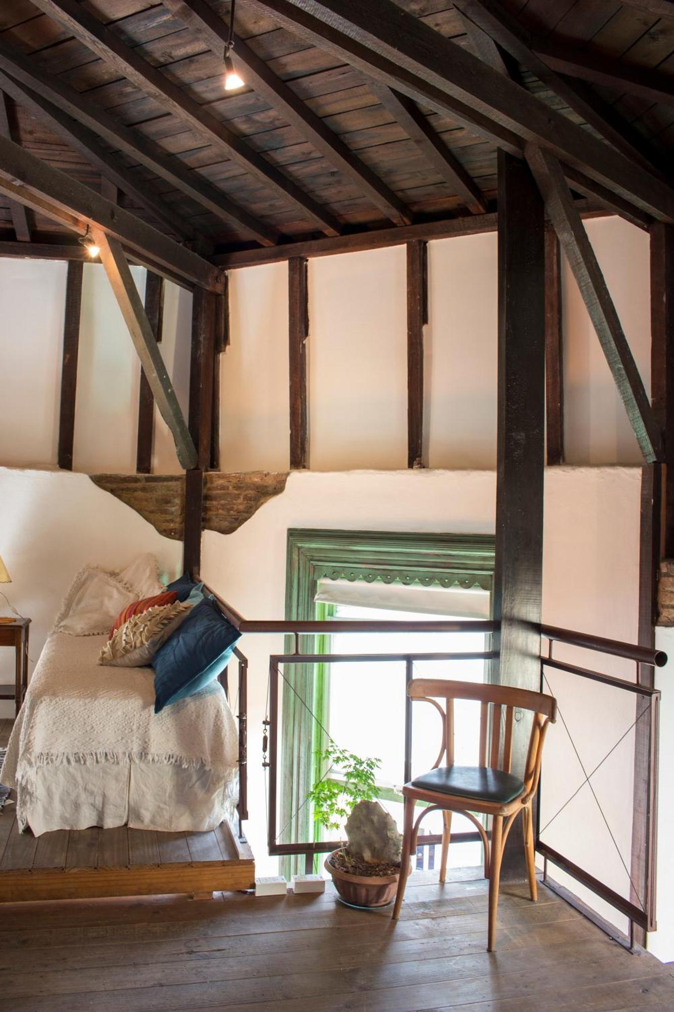 Loft Antiguo Sobre Av De Mayo Apartamento *