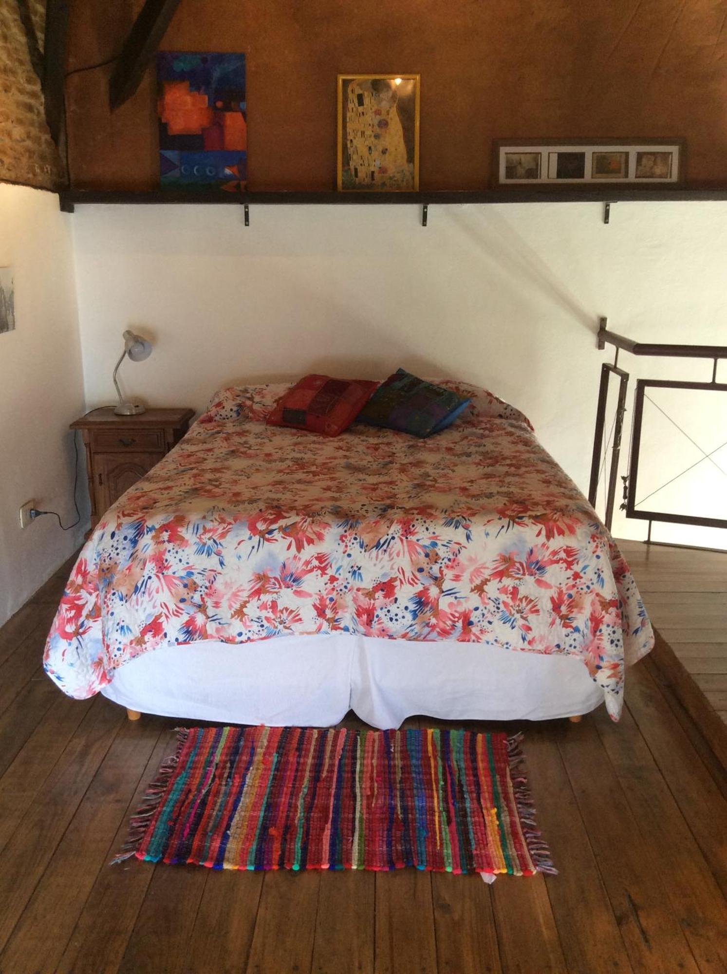 Apartamento Loft Antiguo Sobre Av De Mayo *